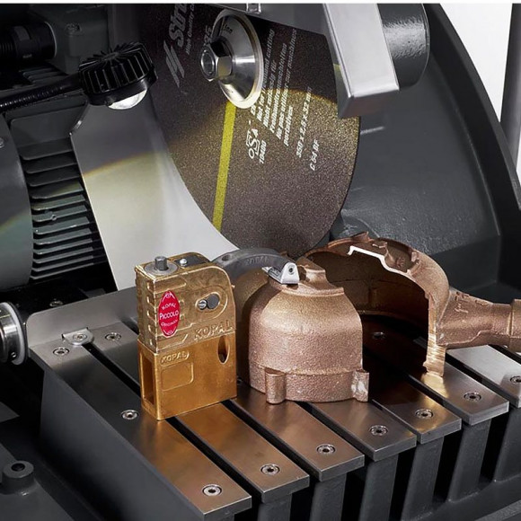 Отрезной станок Labotom-5