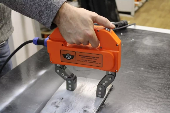 Электромагнит для магнитопорошковой дефектоскопии ЭМА-100 (переменный и постоянный ток)